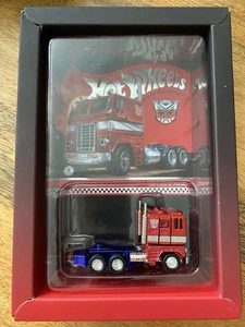 Hot Wheels RLC ‘Transformers’ Optimus Prime, Real Riders - Picture 1 of 5