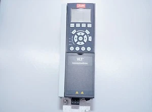 DANFOSS 1,1 de Kw Convertisseur de Fréquence Vlt - Foto 1 di 5