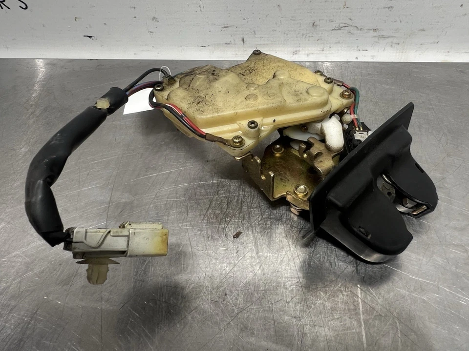 Actuador de liberación de bloqueo de tapa de cierre de maletero Acura CL 1997-1999 OEM Foto 1 de 4