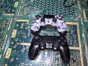 Controlador inalámbrico Sony PS4 CUH-ZCT1U DualShock EXACTO X 2-FUNCIONAMIENTO-PIEZAS USADAS - Imagen 1 de 22