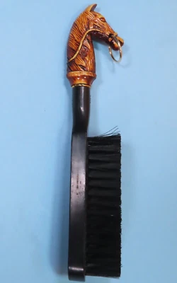 Cepillo de zapatos vintage con mango de plástico con cabeza de caballo hecho en Japón 8" Foto 1 de 4