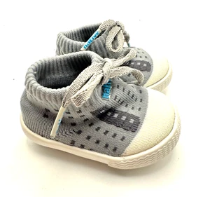 Zapatos sin cordones Native Jefferson bebé Piamonte gris blanco B1 NUEVO en caja - Imagen 1 de 6