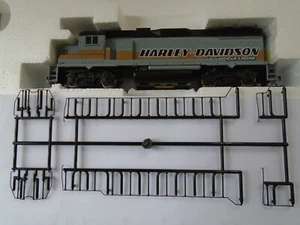 LIMITED EDITION HO SCALE HARLEY DAVIDSON 2001 GP 38-2 LOKOMOTIVE   - Bild 1 von 7