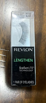 Revlon Featherlite Technology False Eyelashes L40 Lengthen - Image 1 of 2