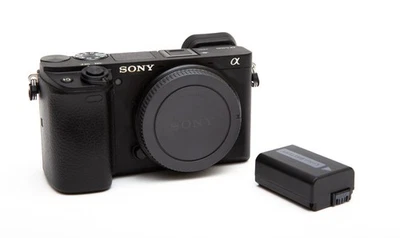 Sony Alpha A6400 24.2 MP Mirrorless Digital Camera Body Only * PLS READ NOTES - Image 1 of 4