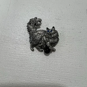 Ciondolo gatto vintage anni 60 in argento con sfera di onice nera - Foto 1 di 4