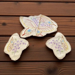 Unique Twin Butterfly 1950–60s Duchess Set 02Linens - Picture 1 of 5