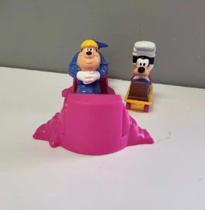 McDonalds Ein extrem alberner Film Bradley Launch Spielzeug  - Bild 1 von 10