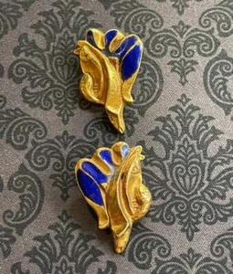 Par de pendientes de bronce y esmalte de línea de buitre - Imagen 1 de 10