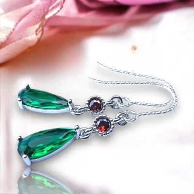 Preciosos pendientes de granate, esmeralda hechos en laboratorio de plata de ley 925, piedra de nacimiento de mayo Foto 1 de 4