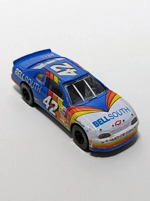 Chevrolet Monte Carlo 1995 Racing Champions NASCAR #42 Bell South diecast car Foto 1 de 3