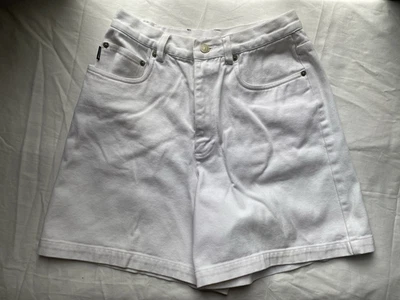 Women’s Ralph Lauren Vintage White Denim Shorts Size 10 / 26” Waist - Image 1 of 4