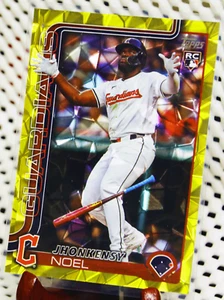 2025 Topps Jhonkensy Noel Gold Diamante Holo Foil SSP/50 RC variante parallela - Foto 1 di 6