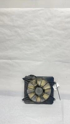 MOTOR DE REFRIGERACIÓN ELÉCTRICO LADO IZQUIERDO HONDA ACUERDO 2008-2010 USADO OEM 19030R40A02 Foto 1 de 4
