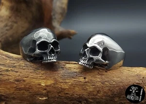 Ring Totenkopf Skull Schädel Edelstahl Massiv Groß Hochwertig Gothic Schwarz NEU - Bild 1 von 14