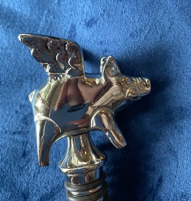 Tapón de botella Pottery Barn "Cuando los cerdos vuelan" vino plata pesada metal sin usar, en caja sin abrir Foto 1 de 4