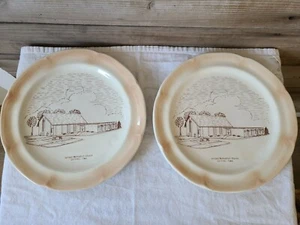 Two 1985 Ceramic Collector Plates - United Methodist Church Collins, Iowa - Picture 1 of 8