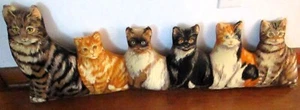 VINTAGE 40" LONG ROW OF CATS PILLOW OR DRAFT DODGER,SMITHSONIAN, MADE IN ITALY - Picture 1 of 7