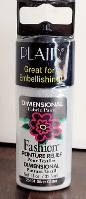 SILVER GLITTER 25401 PLAID Dimensional Fabric Paint 1.1 oz 32.5 ml Sealed NEW - Image 1 of 4