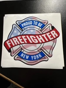 Calcomanía adhesiva reflectante Proud To Be New York Firefighter Maltese Cross - Imagen 1 de 2