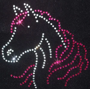 HORSE HEAD pink iron-on rhinestone DIAMANTE bead diy T-SHIRT TRANSFER patch - Picture 1 of 1