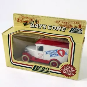 Lledo Days Gone - Diecast Hostess Cakes 1932 Chevrolet Delivery Van - Boxed - Picture 1 of 6