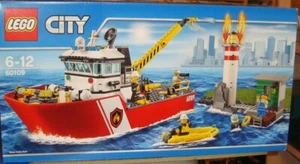 LEGO CITY - JUEGO BARCO DE BOMBEROS Y FARO - NUEVO/SIN ABRIR - 60109 - Imagen 1 de 4