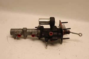 2015-2019 GMC SIERRA 2500 HD 4WD 6.6L POWER BRAKE MASTER CYLINDER OEM - Picture 1 of 10