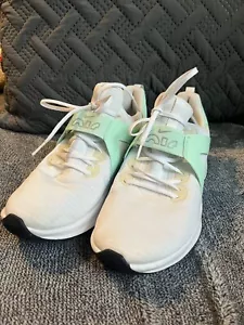 NIKE Women's Gymnastics Shoes Sneaker - Picture 1 of 5