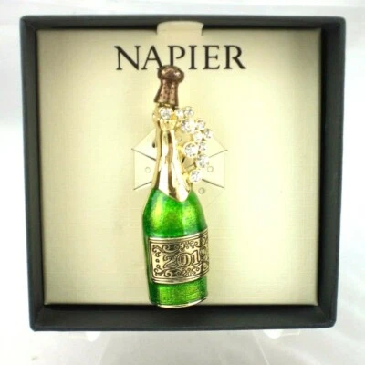 Broche prendedor Napier Nochevieja Celebrate 2019 Champagne Party tono dorado con caja Foto 1 de 3