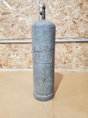 Tanque de acetileno Prestolite Prest-O-Lite original Ford modelo T Foto 1 de 4