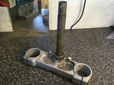 Ducati 900SS 750SS 91-98 bottom lower yoke tripple clamp + steering stem - Image 1 of 4