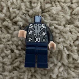 LEGO Thor no head 76030 minifigure Marvel Super Heroes Avengers