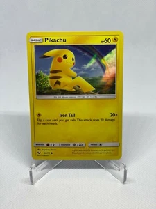 Pokemon Pikachu Shining Legends Holo 28/73 - Near Mint English Card - Imagen 1 de 2