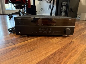 Yamaha RX-V567 7.1-CHANNEL AM/FM Home Theater Receiver - Picture 1 of 5
