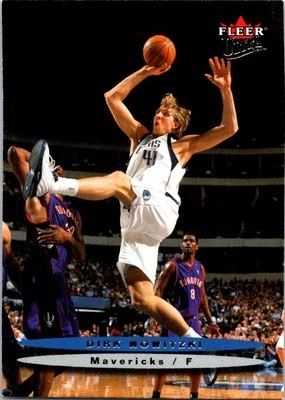 2003-04 Ultra #84 Dirk Nowitzkibasketball card 8GGGG - Image 1 of 2