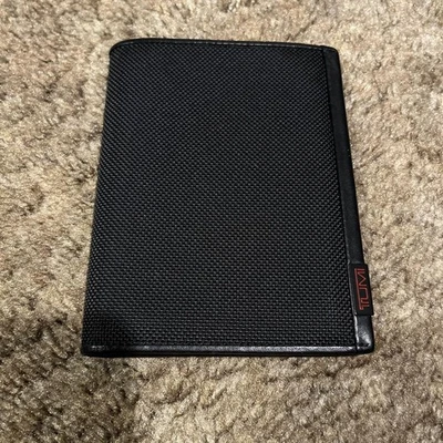 Tumi Nueva Cartera Sin Usar Doble Plegable Cuero Negro Unisex Hecha en Italia Foto 1 de 4