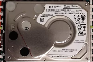 WD40NDZW-11BCSS0 s/n: WXN2D33 WESTERN DIGITAL 4TB THAILAND MAY-2023 - Picture 1 of 2