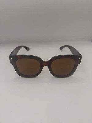 H&M Tortoiseshell Sunglasses 218399 1 303278 - Image 1 of 4