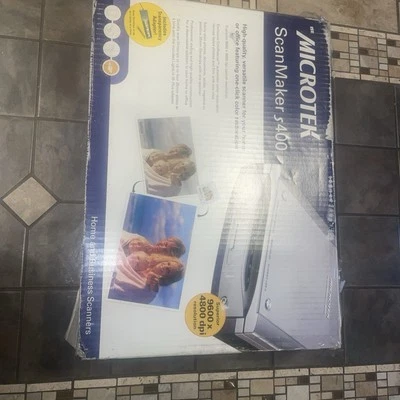 Microtek Scanmaker S400 Flatbed With Original Manual / Chords RARE! Film Strip - Image 1 of 4
