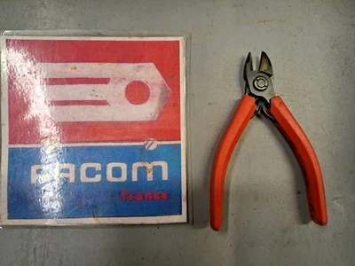 Pince Coupante Facom 405.10. Électronique  - Photo 1/4