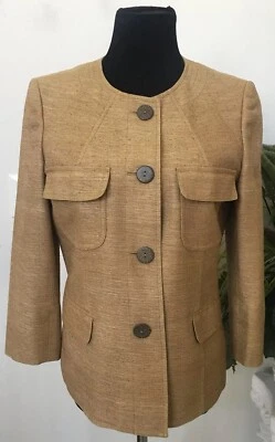 Chaqueta Blazer Kasper Mujer Carrera Beige 100% Seda Estilo Militar Talla 8 Usada en Excelente Condición Foto 1 de 4