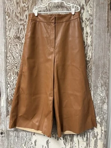 Bucketlist Damen S Camel Polyurethan Kunstleder Hose Crop Capri Weites Bein - Bild 1 von 4