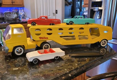 Vintage 1960s Tonka Car Carrier Hauler Yellow 3 Cars Ford Ranchero Falcon 27" L - Image 1 of 4