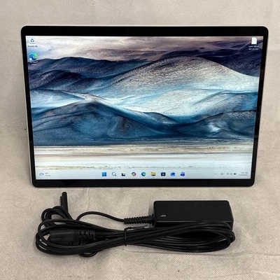 Microsoft Surface Pro 8 13" (256GB, Intel i7 11th, 16GB, LTE) - Platinum *Read* - Image 1 of 4