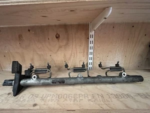 Range Rover Vogue M57D Fuel Rail L322 TD6 2002 - Picture 1 of 4