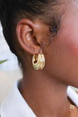 Pendientes de aros de oro macizo de 14k hinchados en forma de "U", pendientes de oro real pulidos 26 mm Foto 1 de 4