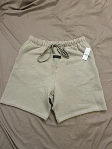 NWT Fear Of God Essentials Pacsun Desert Taupe Fleece Drawstring Shorts Mens XL - Picture 1 of 11