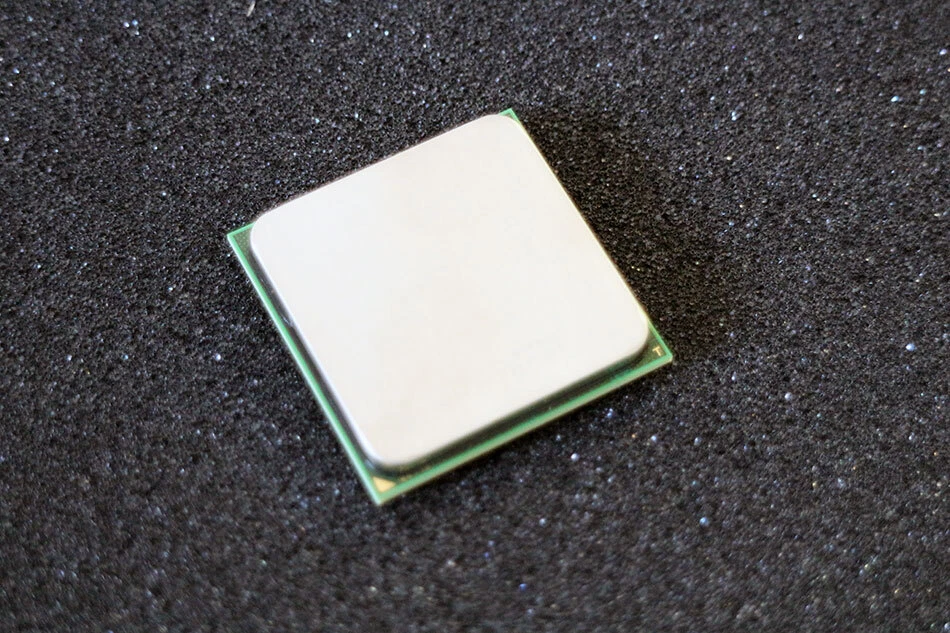 AMD Phenom II X3 B75 HDXB75WFK3DGM 3GHz Socket AM2+ AM3 Tripple Core CPU - Image 1 of 1