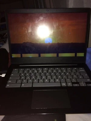 Lenovo Chromebook S330 14" Laptop MediaTek MT8173C 4GB RAM 64GB eMMC Black - Image 1 of 3